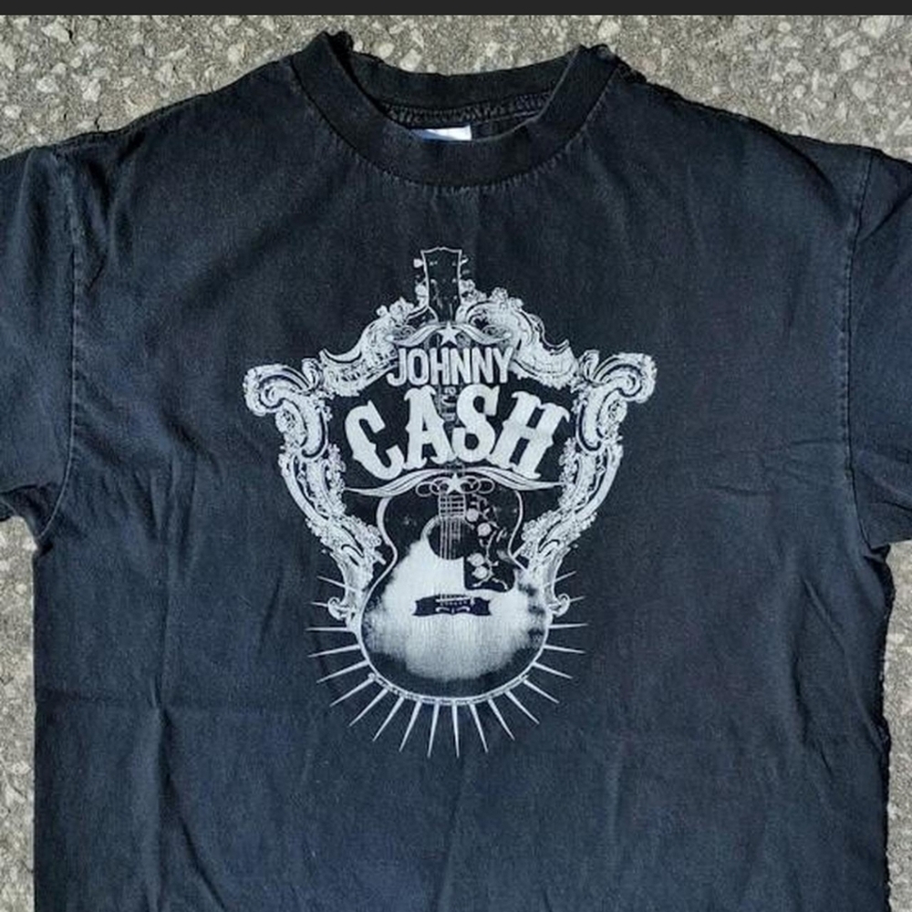 Vtg 2006 Johnny Cash Graphic T-Shirt Tennessee River Black Size M Man in Black - Picture 2 of 7